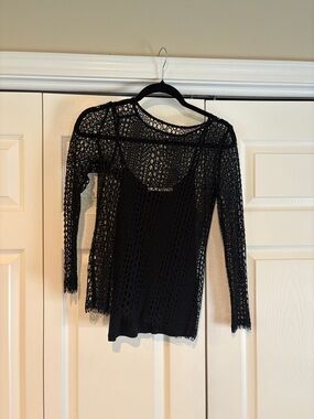 Uterque Black Open-Knit Long Sleeve Top with Inner Tank